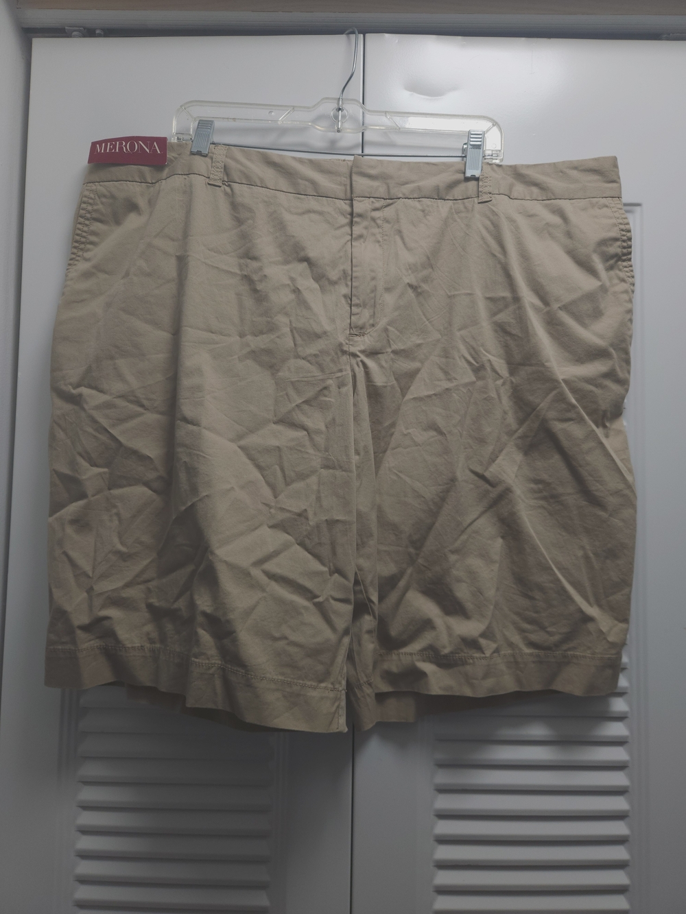 NWT Merona Women's Plus Bermuda Shorts Size 24W Khaki Tan Classic Casual Shorts